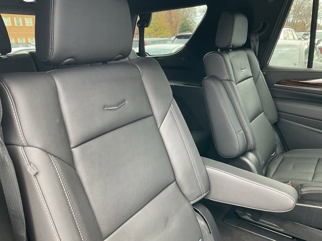 Used 2022 Cadillac Escalade Luxury image 50