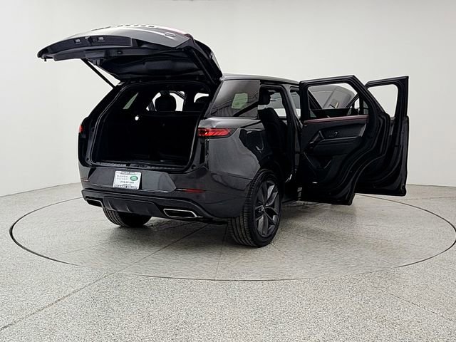 Certified 2023 Land Rover Range Rover Sport SE Dynamic image 11