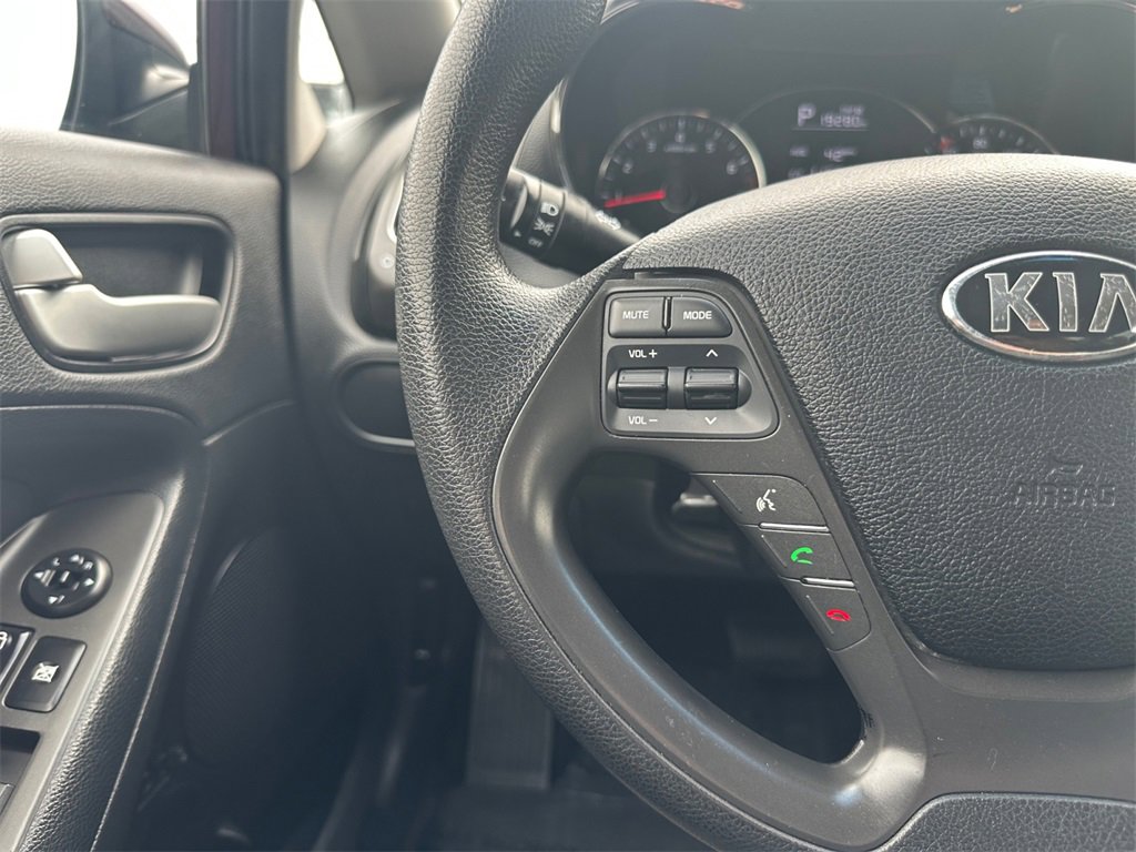Used 2018 Kia Forte LX image 22