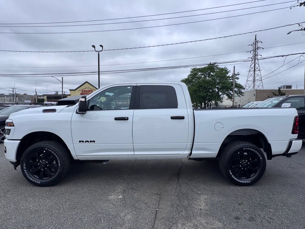 New 2026 RAM 2500 Big Horn AWD/4WD image 4