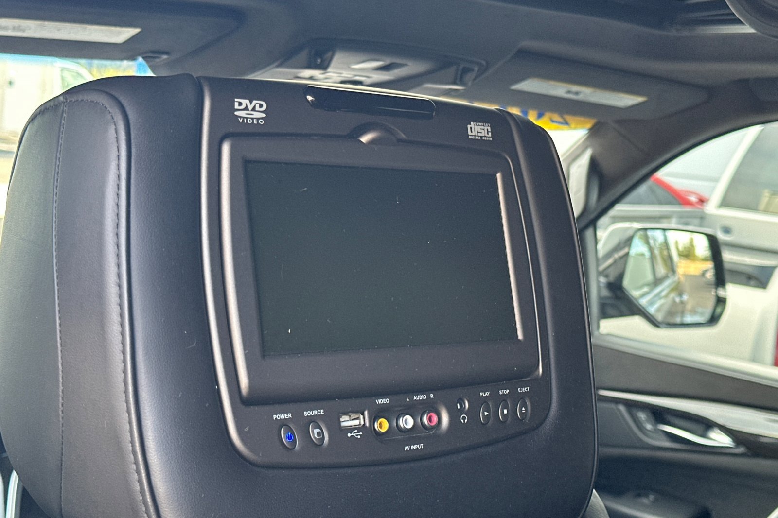 Used 2017 Cadillac Escalade Platinum image 15