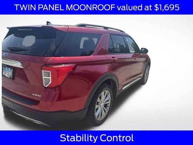 Used 2024 Ford Explorer XLT w/ Equipment Group 202A AWD/4WD image 4