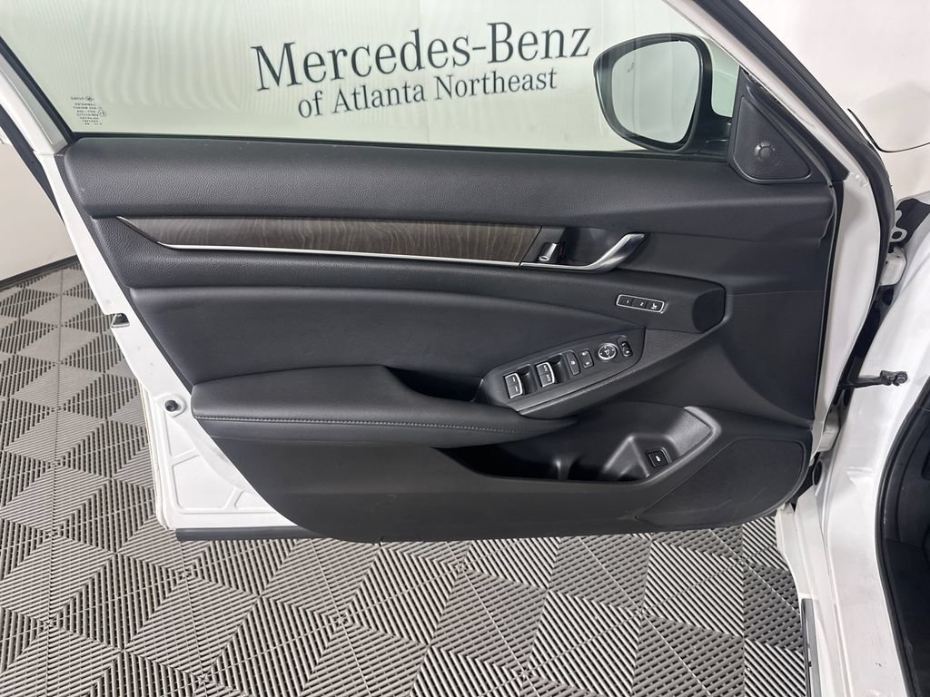 Used 2020 Honda Accord EX-L image 10