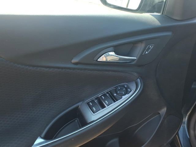 Used 2020 Chevrolet Malibu LT image 9