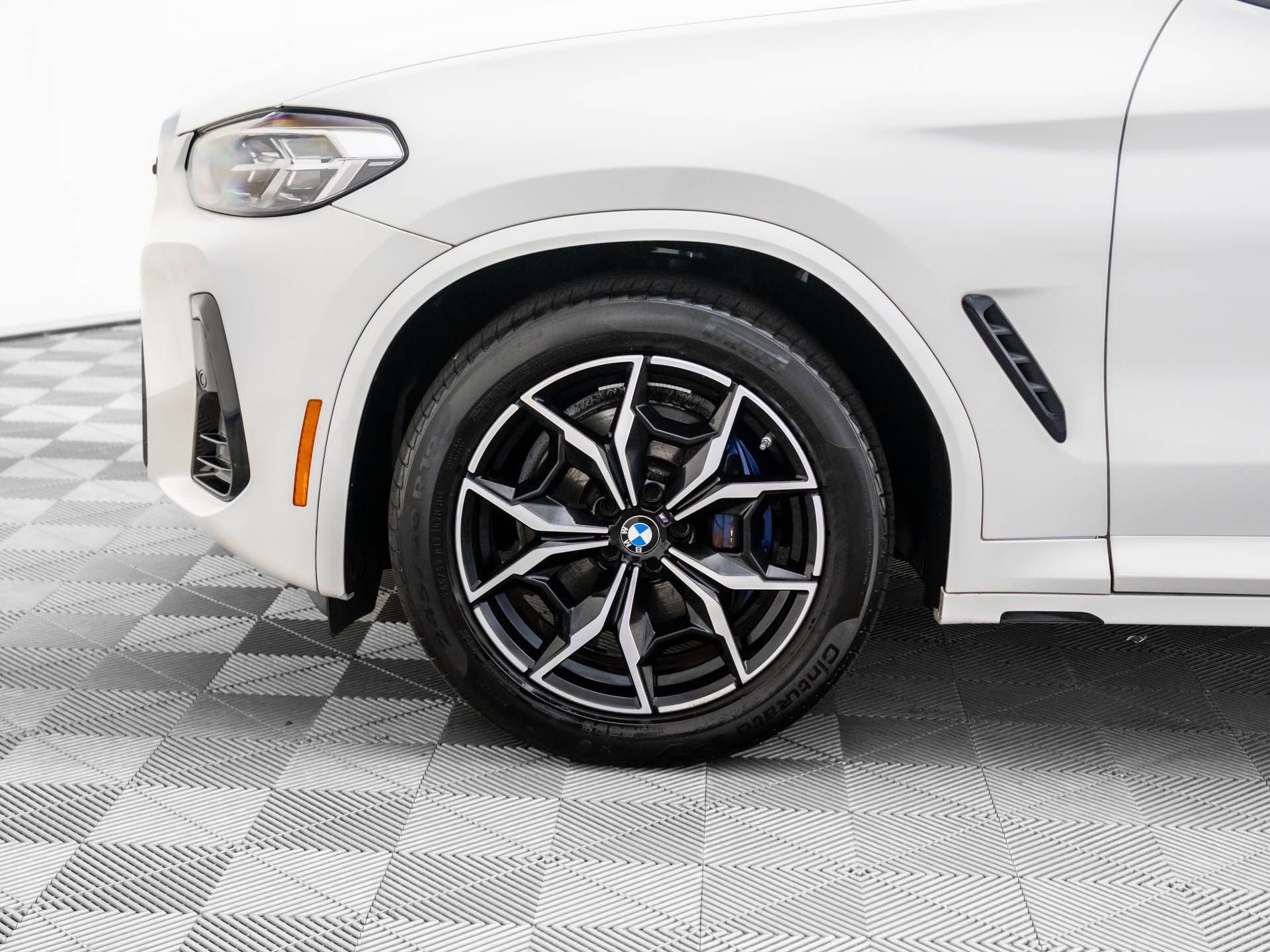 Used 2023 BMW X3 M40i w/ Premium Package image 35