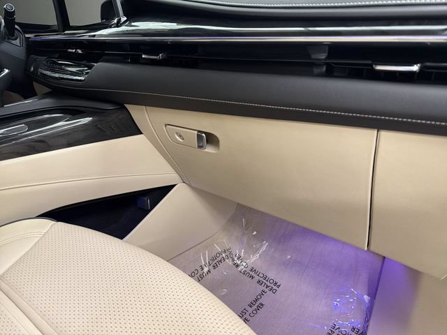 Used 2024 Cadillac Escalade ESV Premium Luxury w/ LPO, Floor Liner Package AWD/4WD image 26