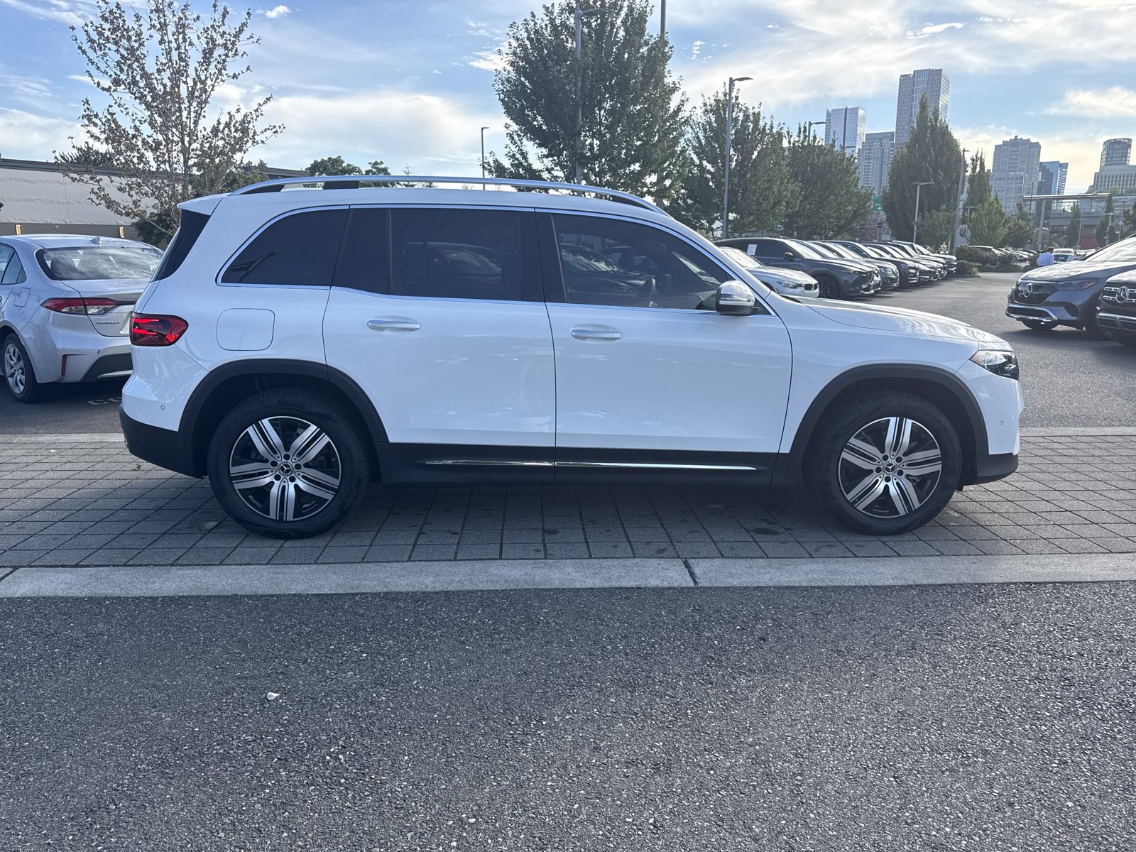 Certified 2024 Mercedes-Benz EQB 250+ image 6