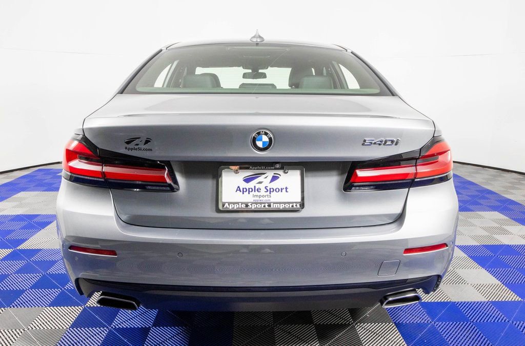 Used 2023 BMW 540i w/ Convenience Package image 6
