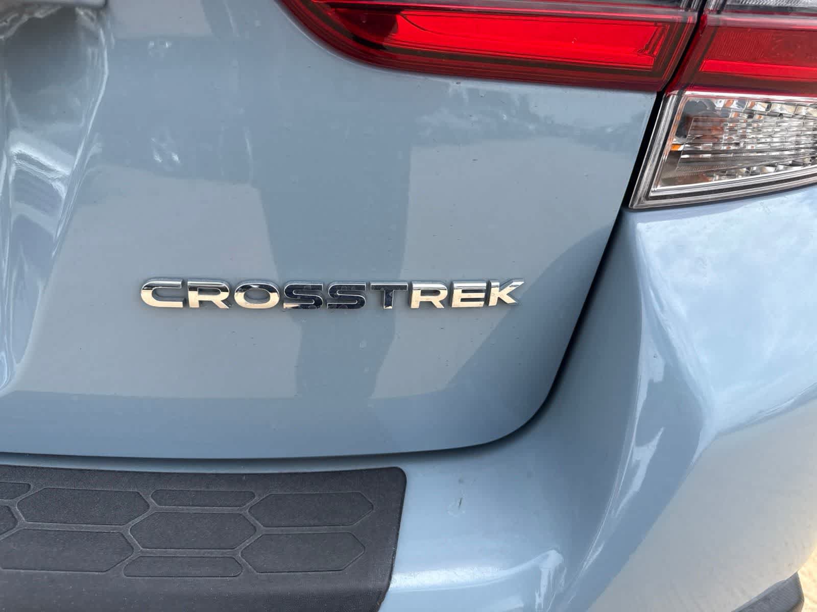Used 2020 Subaru Crosstrek 2.0i Premium w/ Moonroof Package 2 AWD/4WD image 14