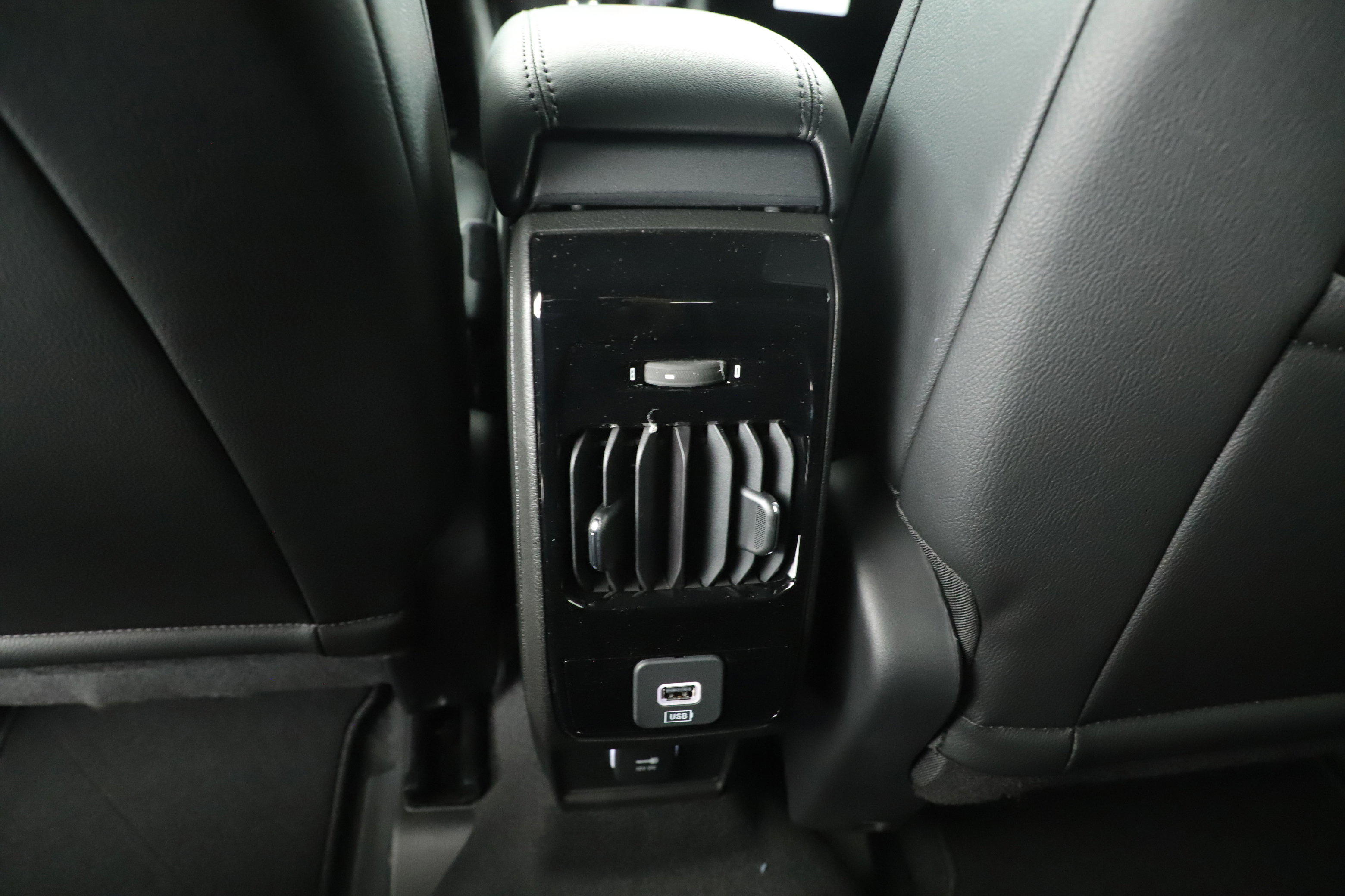 New 2026 Jeep Compass Latitude image 22