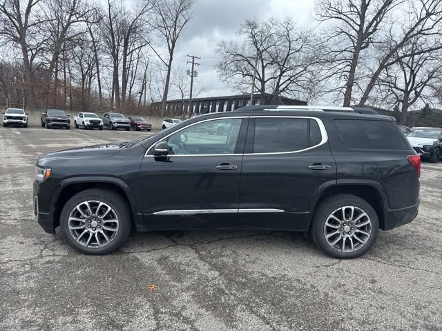 Used 2023 GMC Acadia Denali w/ Trailering Package image 3