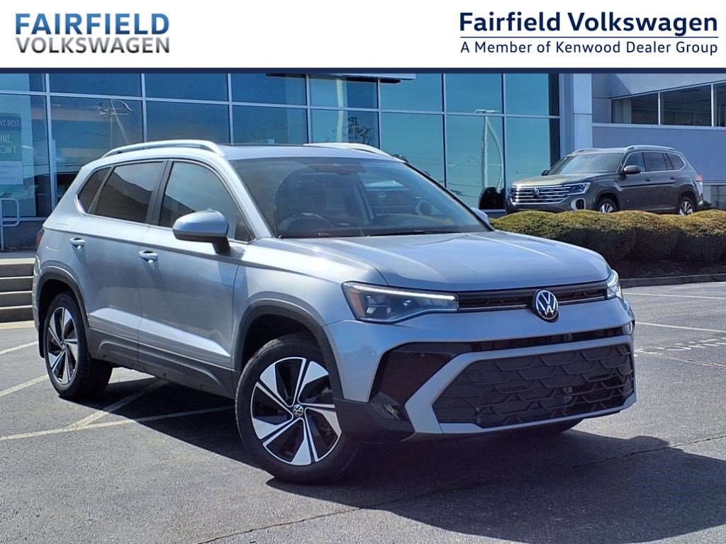 New 2025 Volkswagen Taos SE