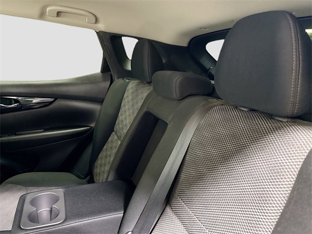 Used 2018 Nissan Rogue Sport SV w/ SV Technology Package image 26