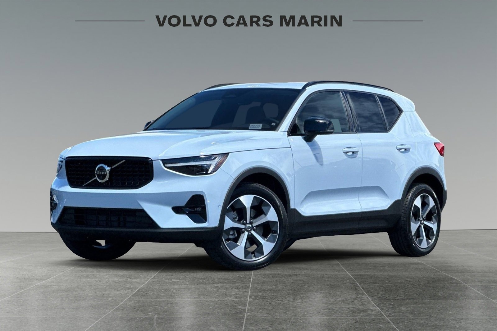 New 2026 Volvo XC40 B5 Plus w/ Protection Package Premier video 1