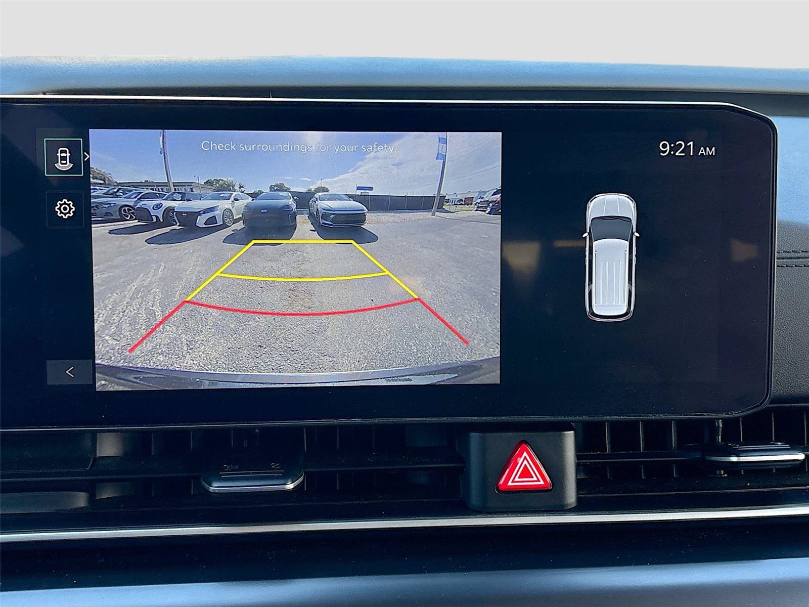 Used 2025 Kia Carnival FWD image 16