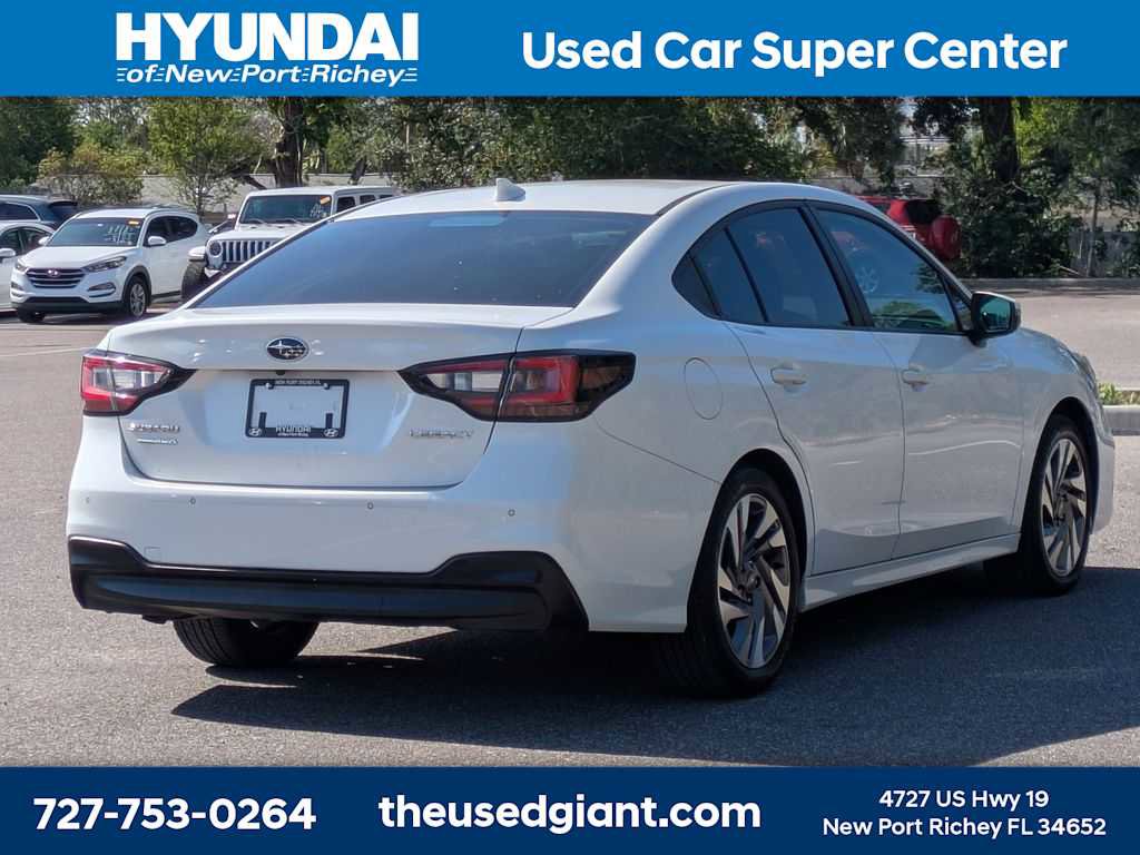 Used 2024 Subaru Legacy Limited AWD/4WD image 5