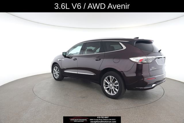 Used 2023 Buick Enclave Avenir w/ Avenir Technology Package image 11