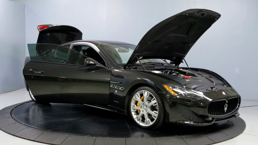 Used 2014 Maserati GranTurismo Sport RWD image 16