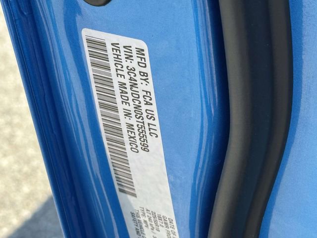 Used 2025 Jeep Compass Limited w/ Sun & Sound Group image 11