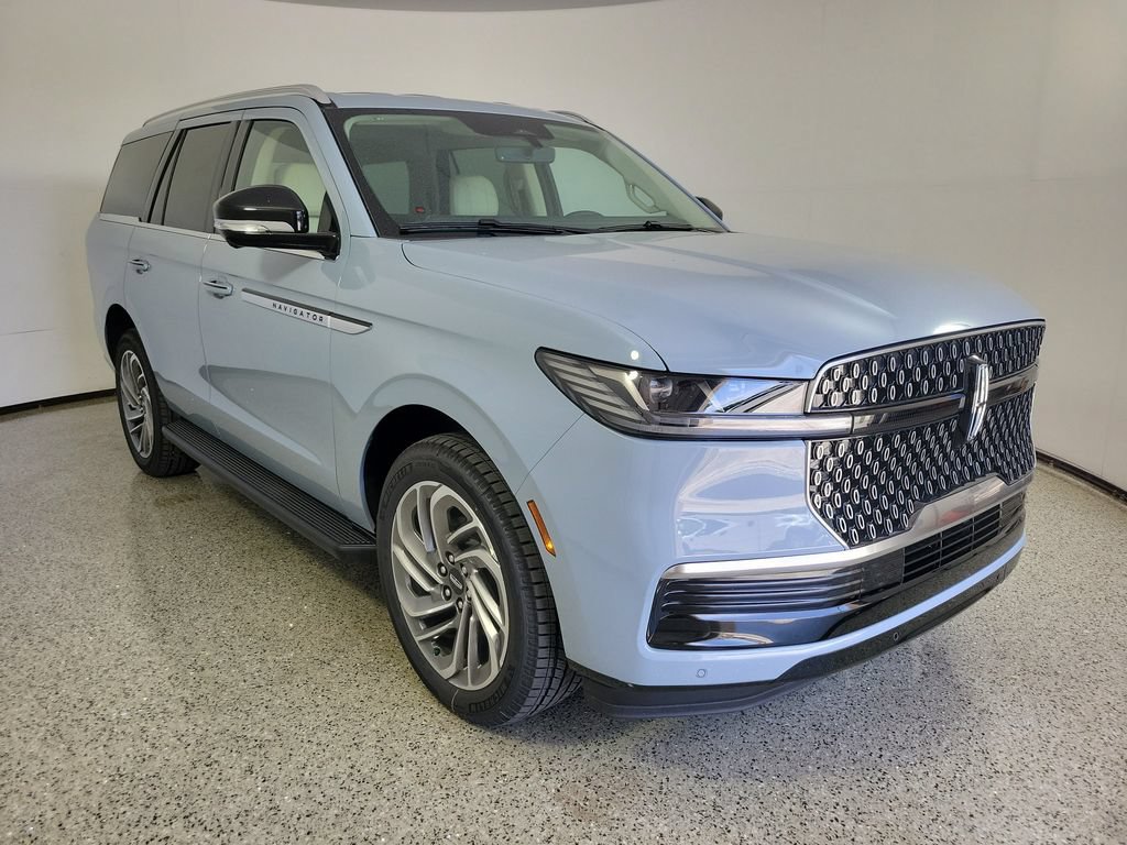 New 2027 Lincoln Navigator Premiere RWD image 32