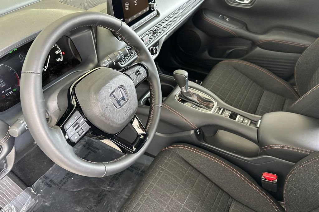 New 2025 Honda HR-V Sport image 10