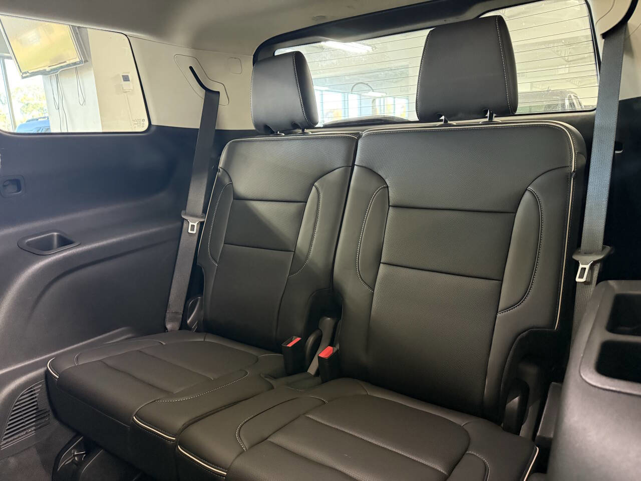 Used 2022 GMC Acadia Denali w/ Trailering Package image 13