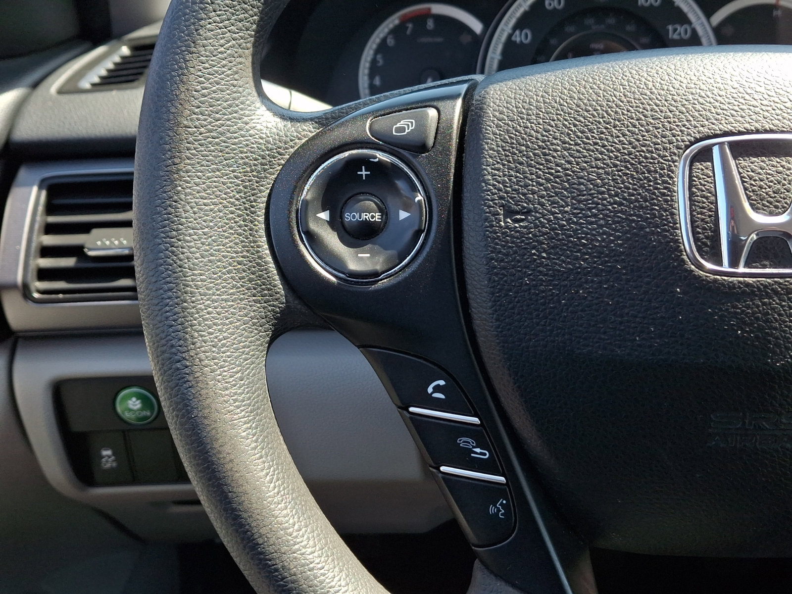 Used 2014 Honda Accord LX image 20