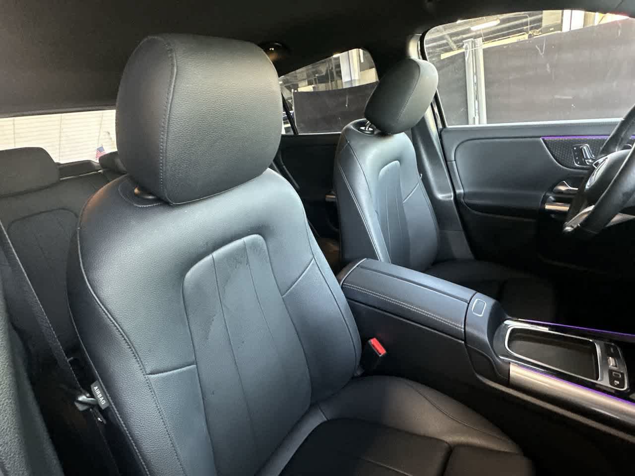 Used 2025 Mercedes-Benz GLA 250 4MATIC image 27