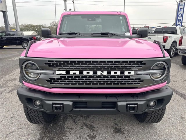New 2025 Ford Bronco Badlands w/ Sasquatch Package image 2