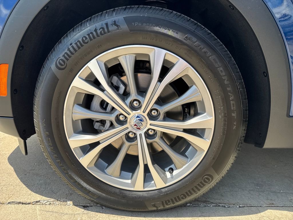 Certified 2023 Buick Envision Preferred AWD/4WD image 9