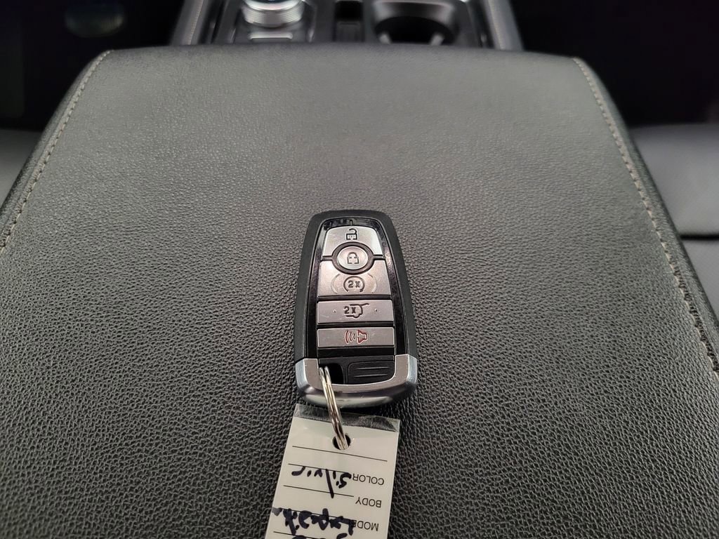 Used 2024 Ford Expedition Max XLT image 53