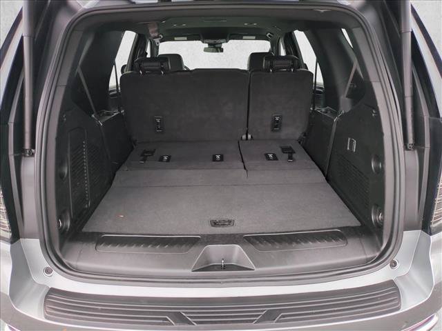 Used 2025 Chevrolet Tahoe LT AWD/4WD image 6