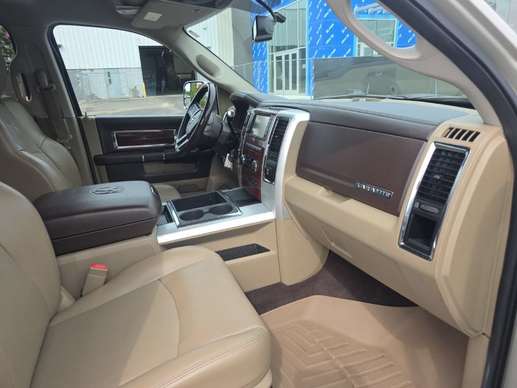 Used 2010 Dodge Ram 3500 Truck Laramie w/ Protection Group AWD/4WD image 10