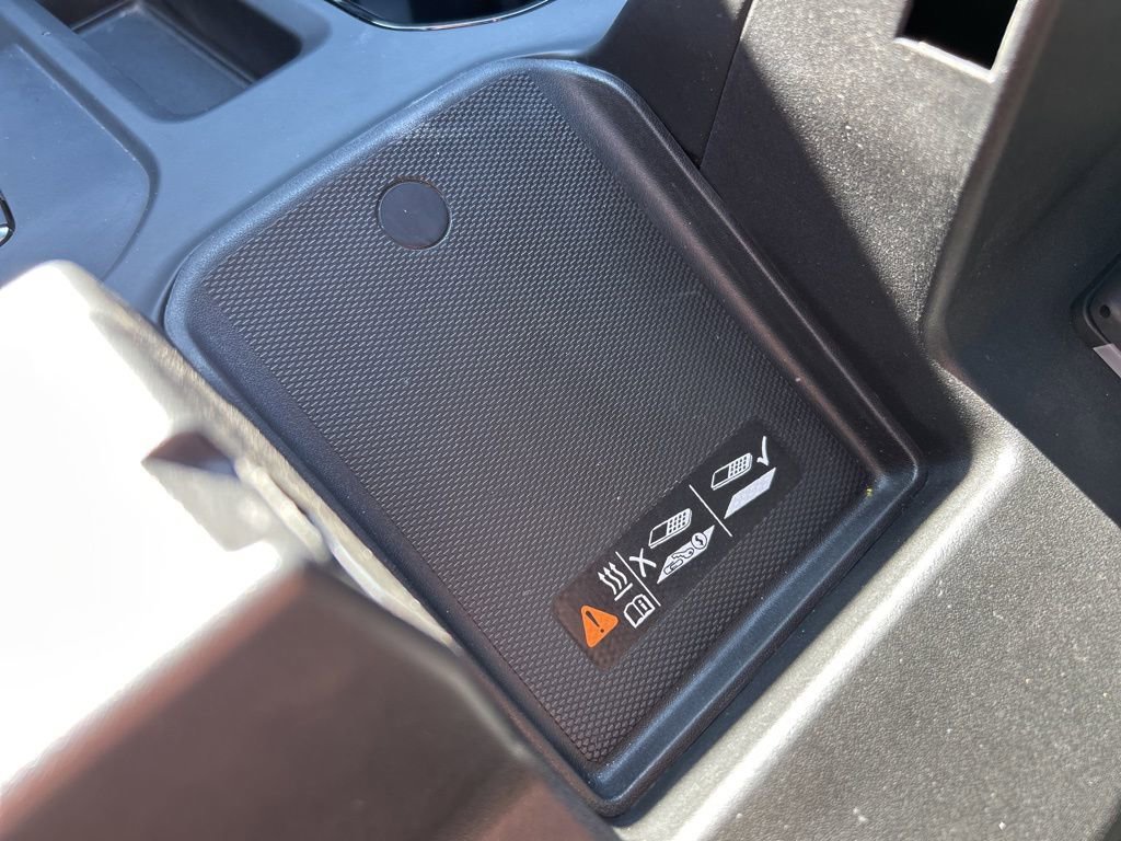 Used 2024 GMC Sierra 2500 AT4 w/ AT4 Premium Plus Package image 48