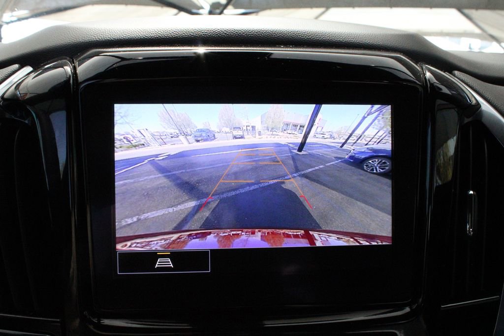 Used 2022 Chevrolet Traverse LT w/ LPO, Floor Liner Package image 34