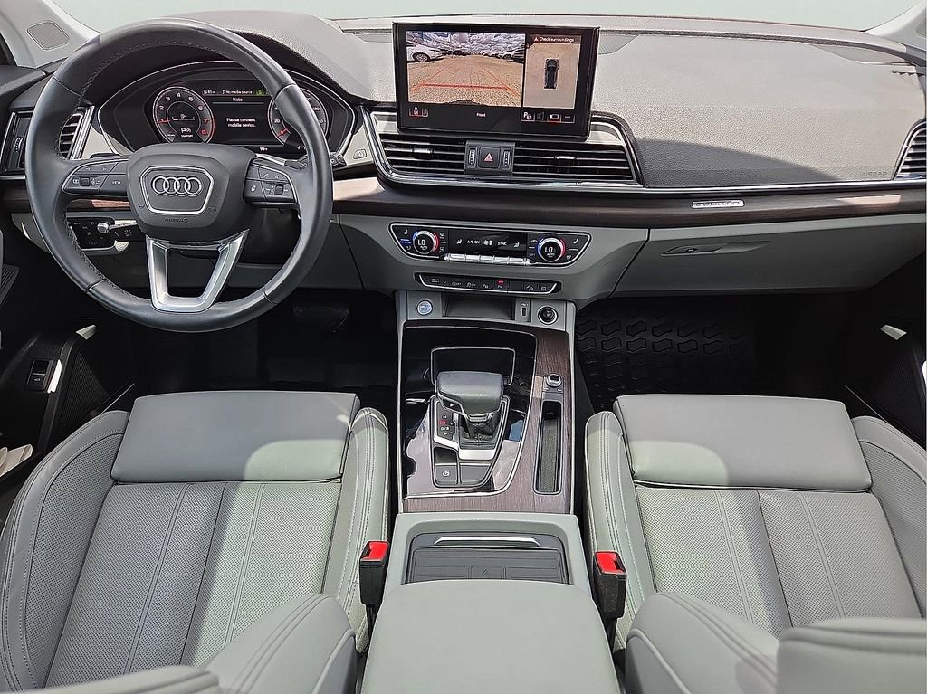 Used 2023 Audi Q5 2.0T Prestige AWD/4WD image 12