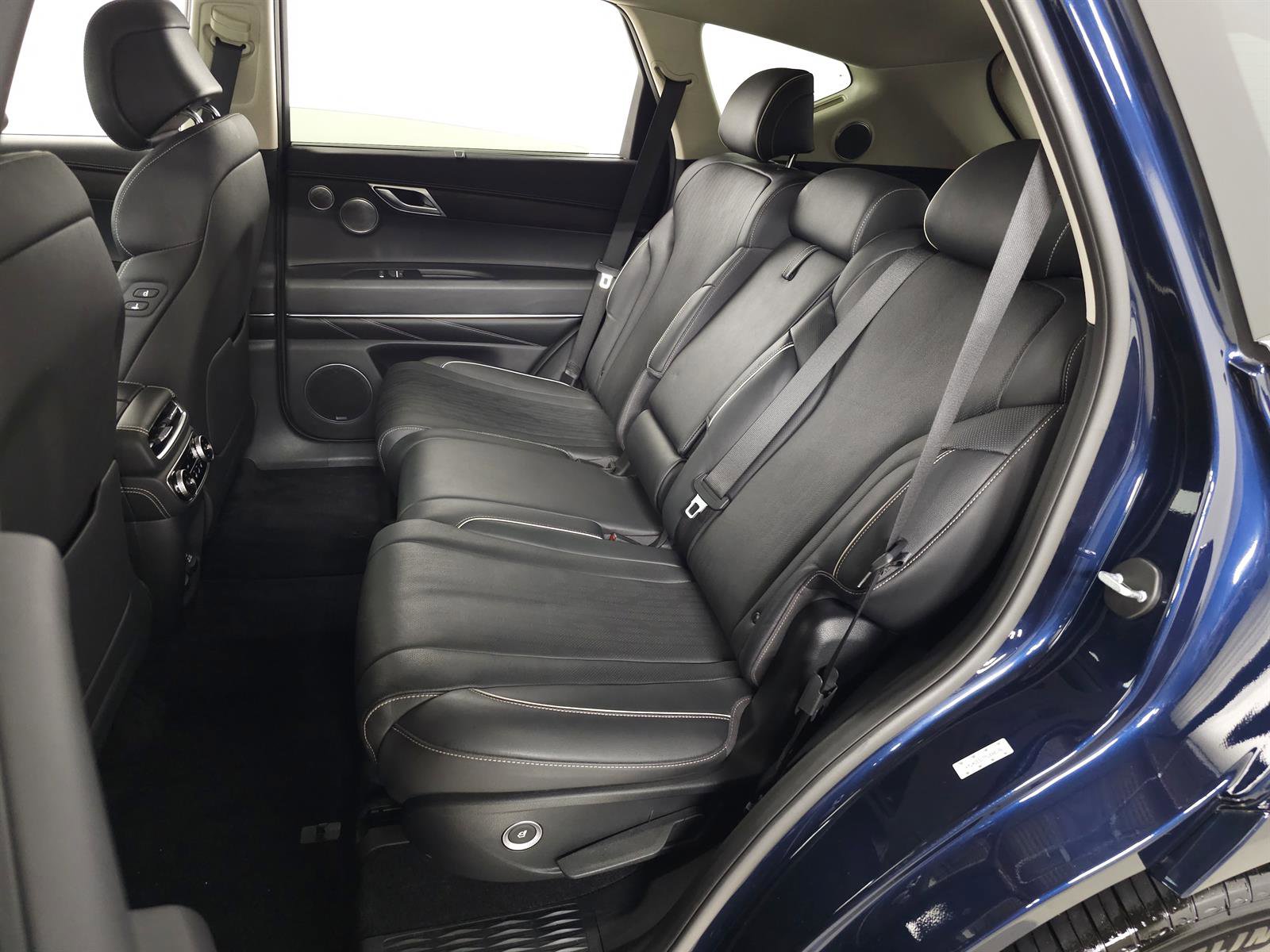 Used 2021 Genesis GV80 3.5T w/ Advanced Package 06 image 39