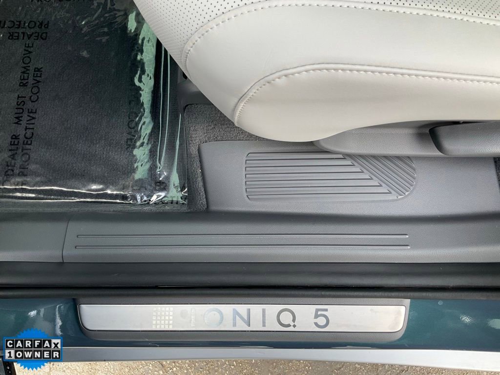 Used 2024 Hyundai Ioniq 5 Limited image 28