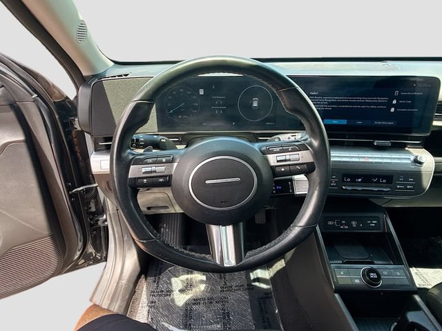 Certified 2024 Hyundai Kona SEL w/ Convenience Package FWD image 11