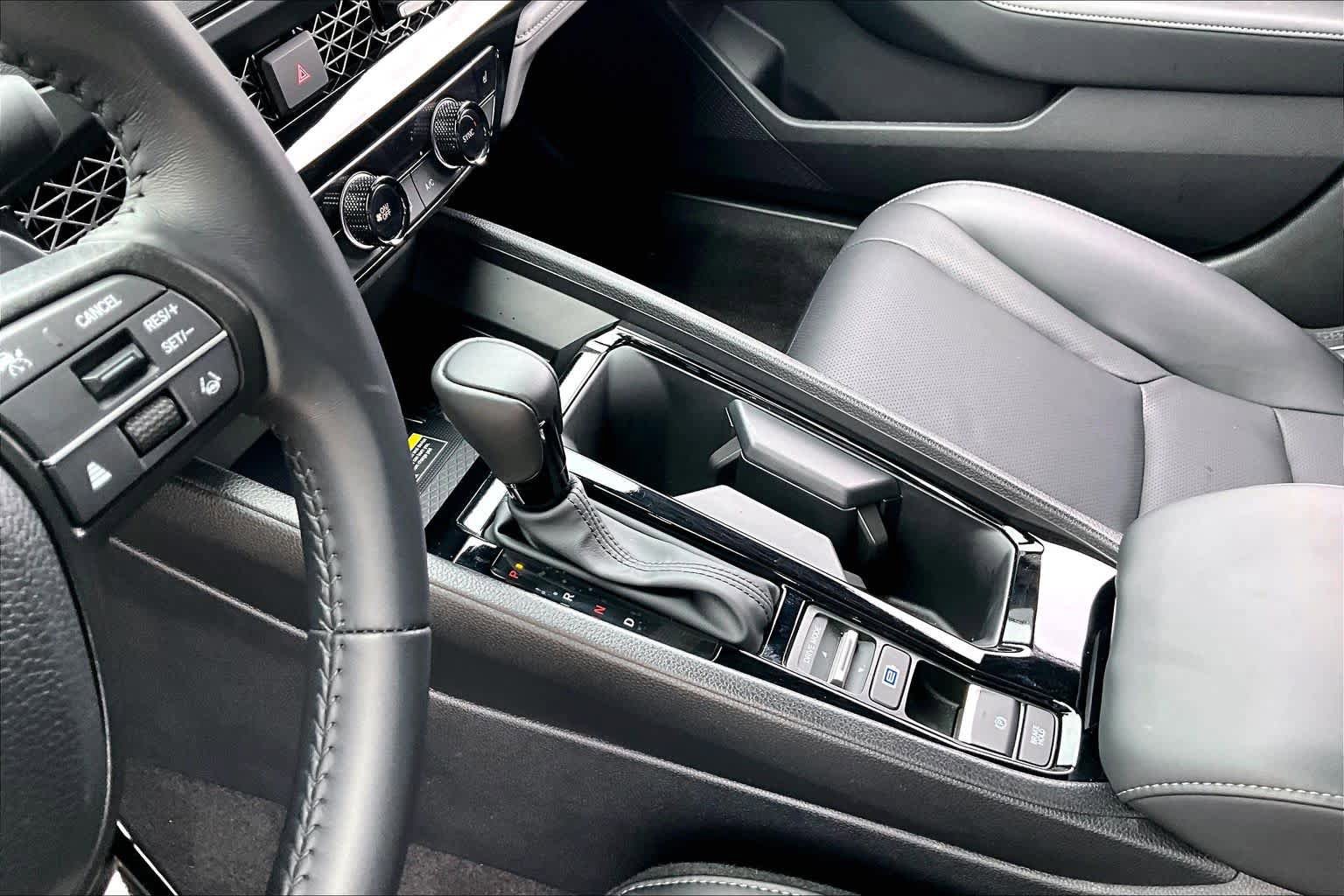 Used 2025 Honda Accord Sport image 16