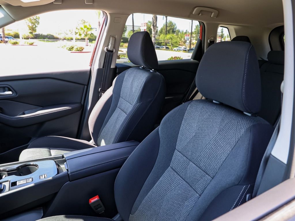 New 2026 Nissan Rogue SV image 15