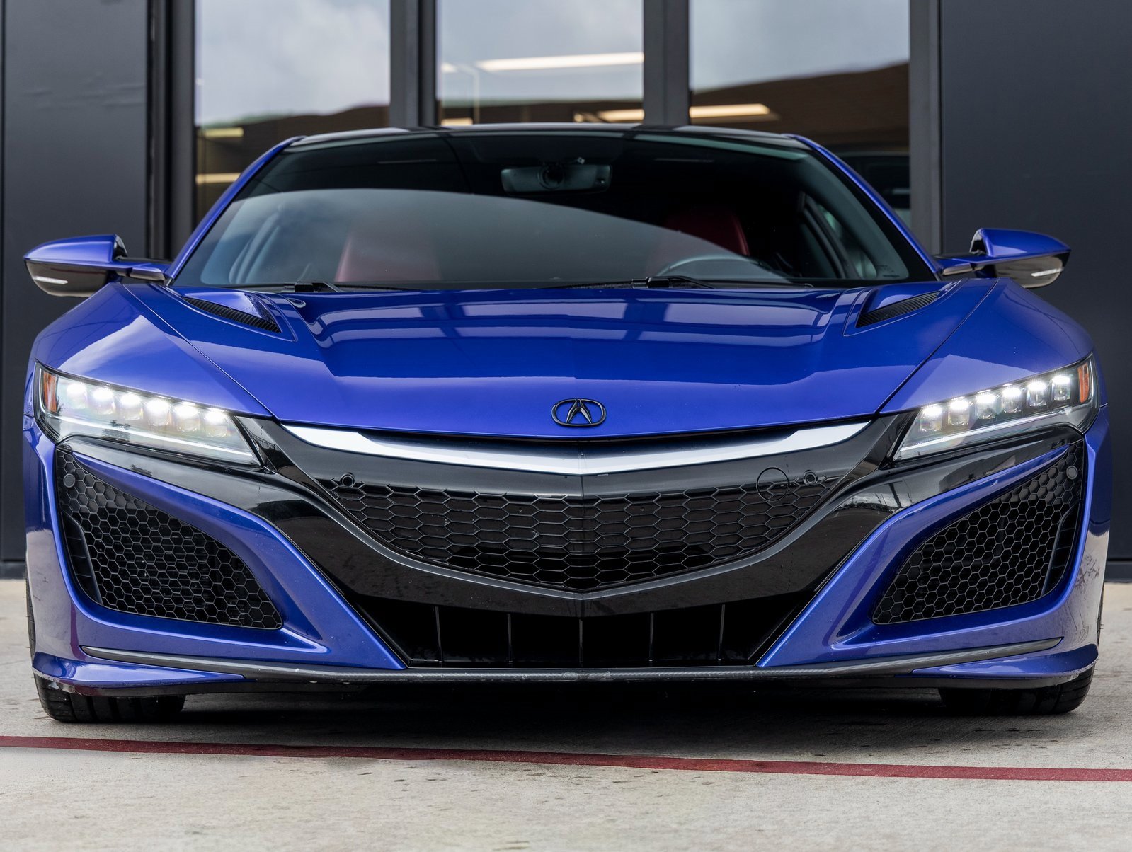 Used 2017 Acura NSX image 4