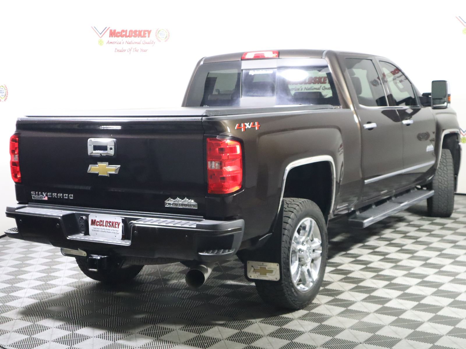 Used 2019 Chevrolet Silverado 2500 High Country w/ Duramax Plus Package AWD/4WD image 13