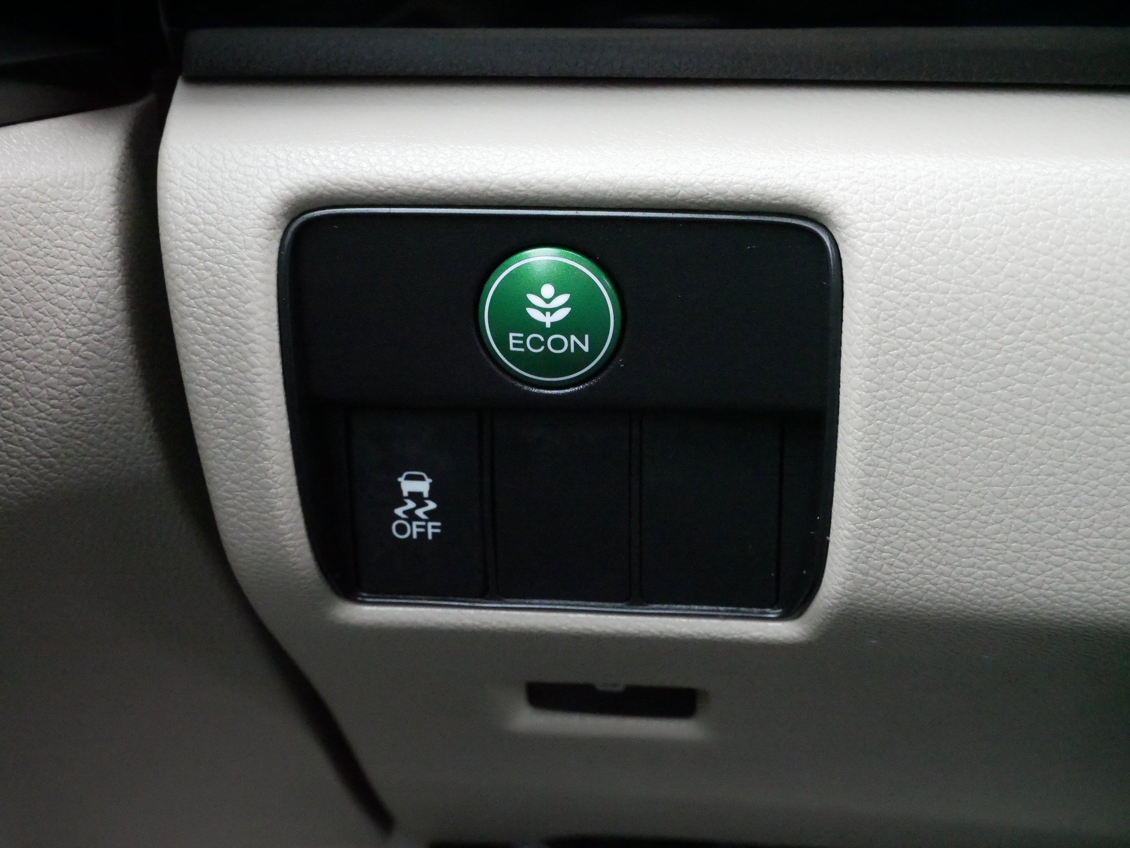 Used 2017 Honda Accord LX image 26