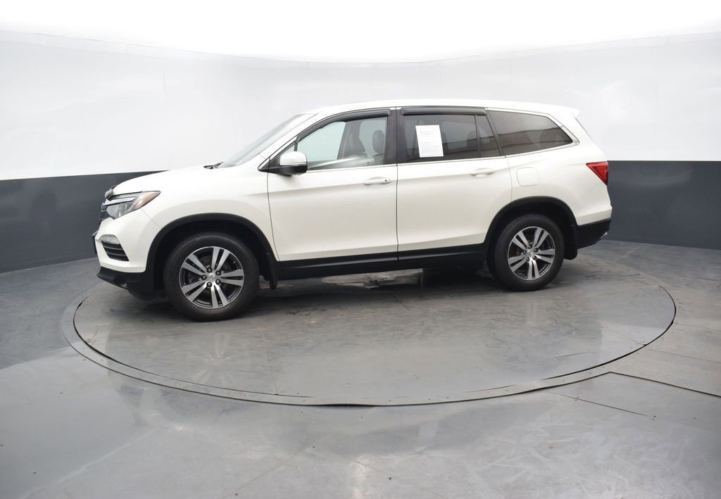 Used 2017 Honda Pilot EX-L image 2