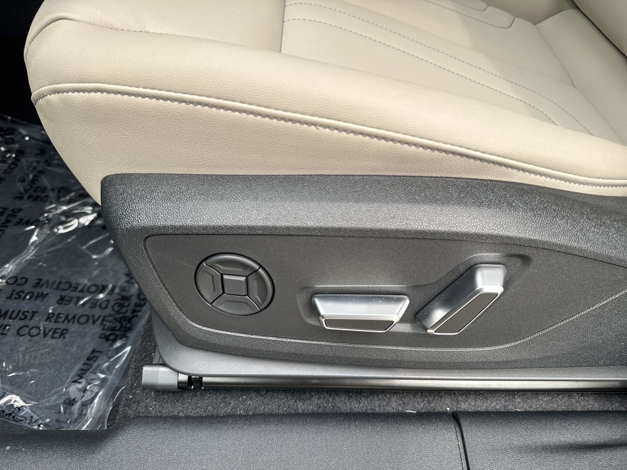 New 2026 Audi Q3 quattro 2.0T AWD/4WD image 20