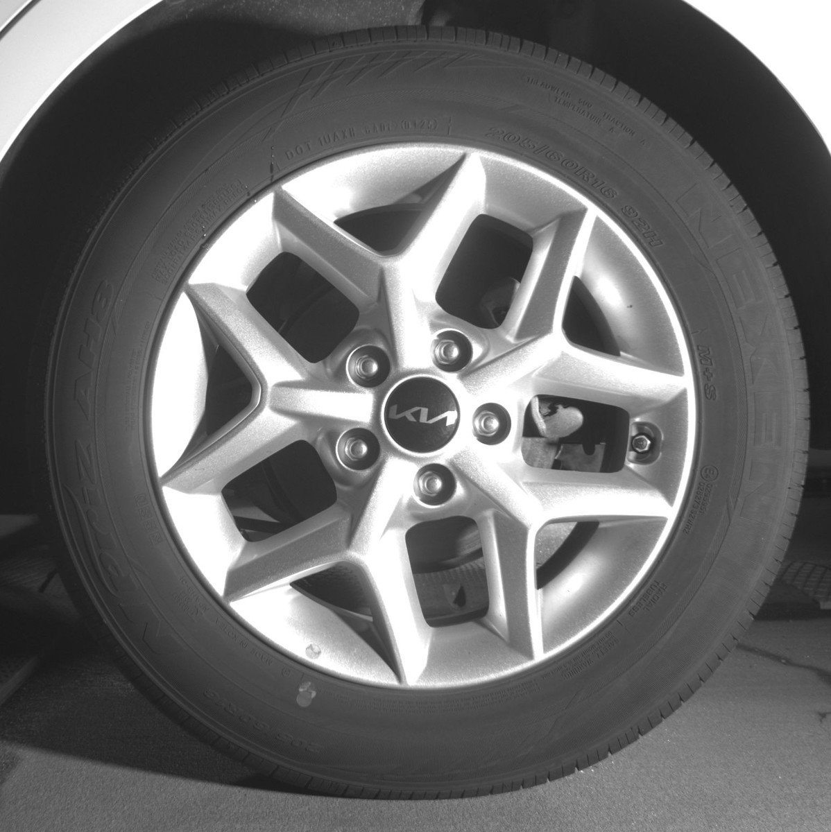 Used 2025 Kia Soul LX w/ LX Technology Package image 14