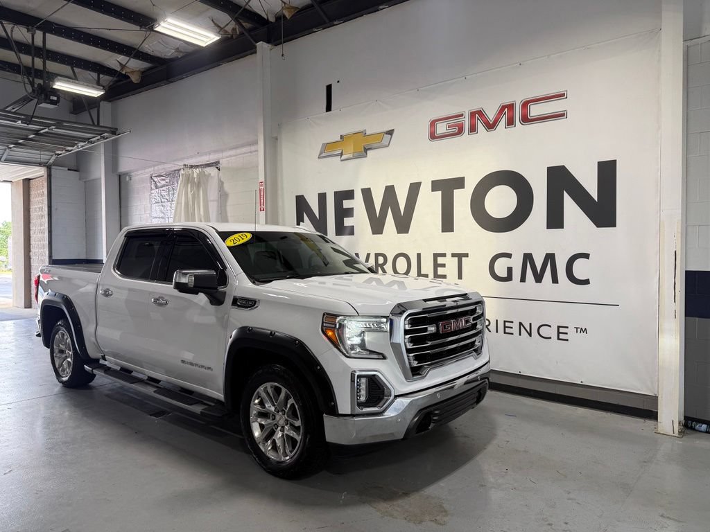 Used 2019 GMC Sierra 1500 SLT w/ SLT Premium Plus Package AWD/4WD image 2