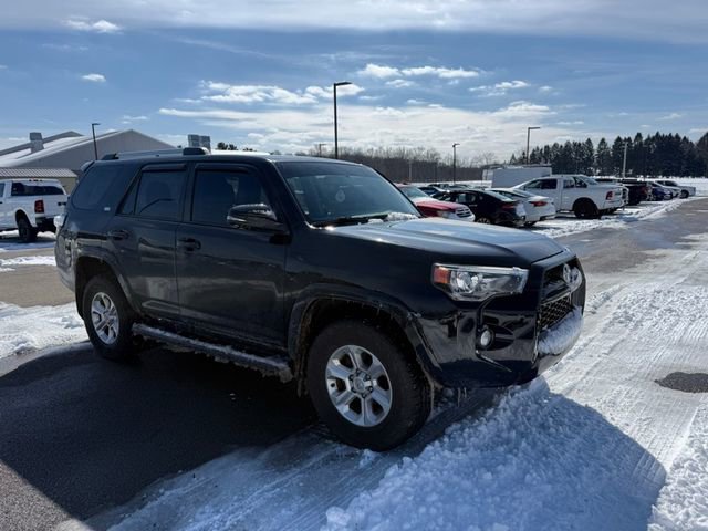 Used 2019 Toyota 4Runner SR5 Premium AWD/4WD image 1