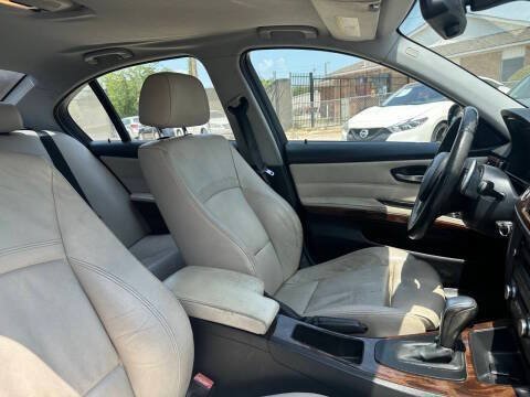 Used 2011 BMW 328i Sedan RWD image 12
